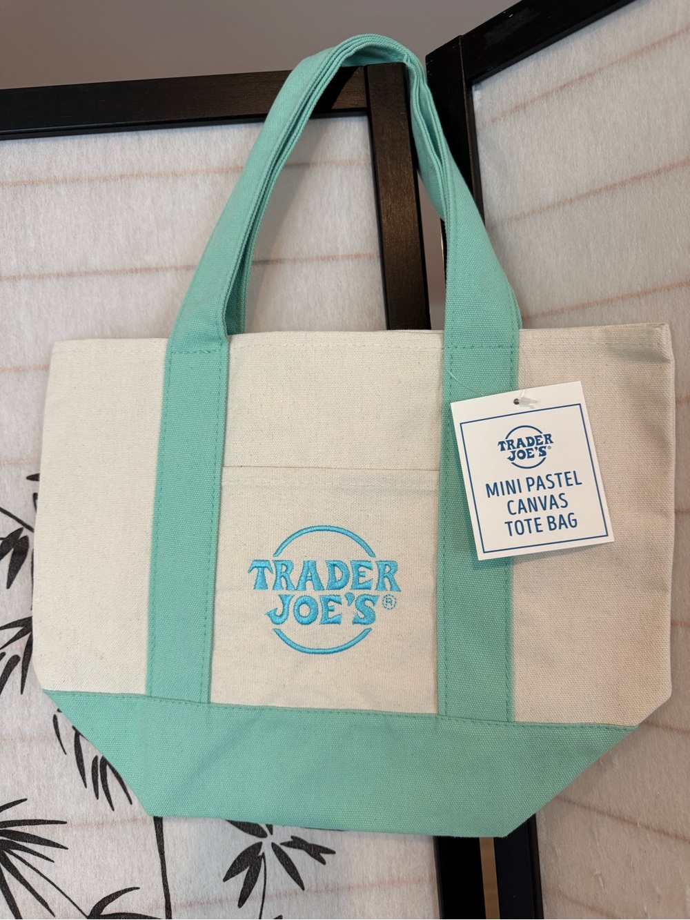 💚✨ THE Trader Joe’s Mini Tote in Pastel Mint✨💚